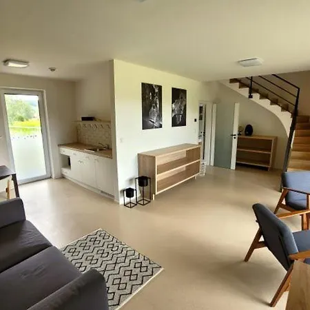Tatil Evi U Jeskyni Sloup (South Moravian)