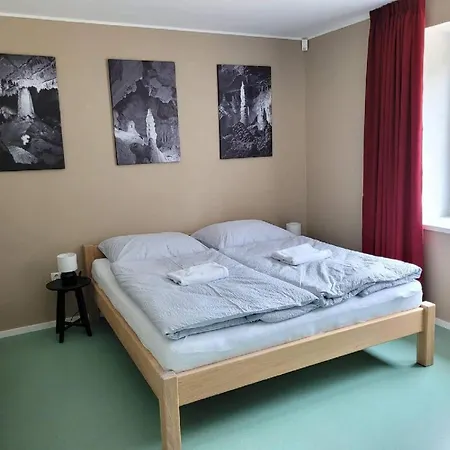 Tatil Evi U Jeskyni *